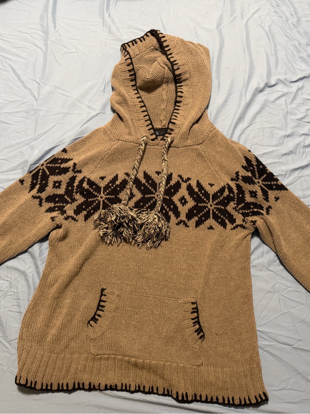 Cozy Hooded Knit Sweater with Nordic Pattern - Grey